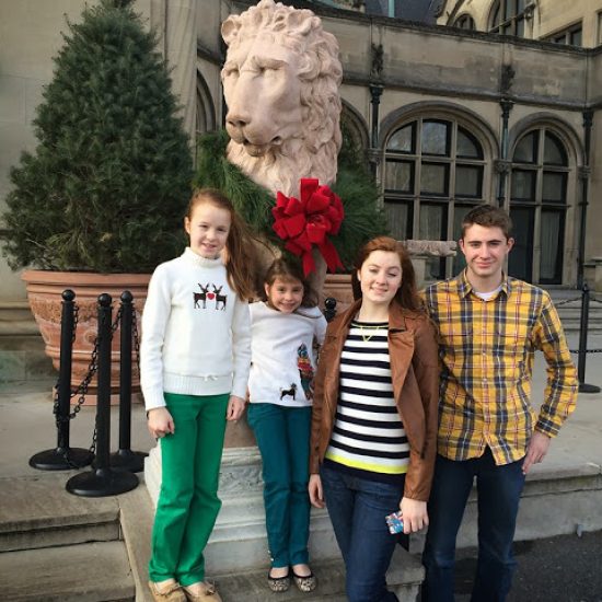 kids-outside-Biltmore-sm-1