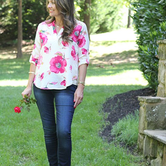 Ivory floral blouse with dark skinny jeans