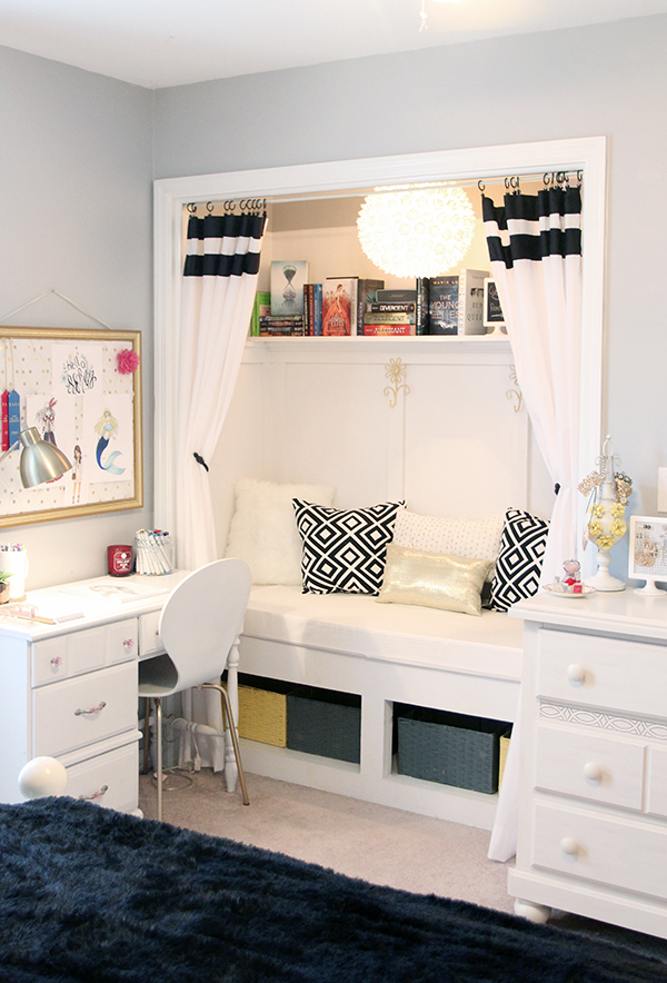 room-angle-closet-nook-desk-girls-room-sm