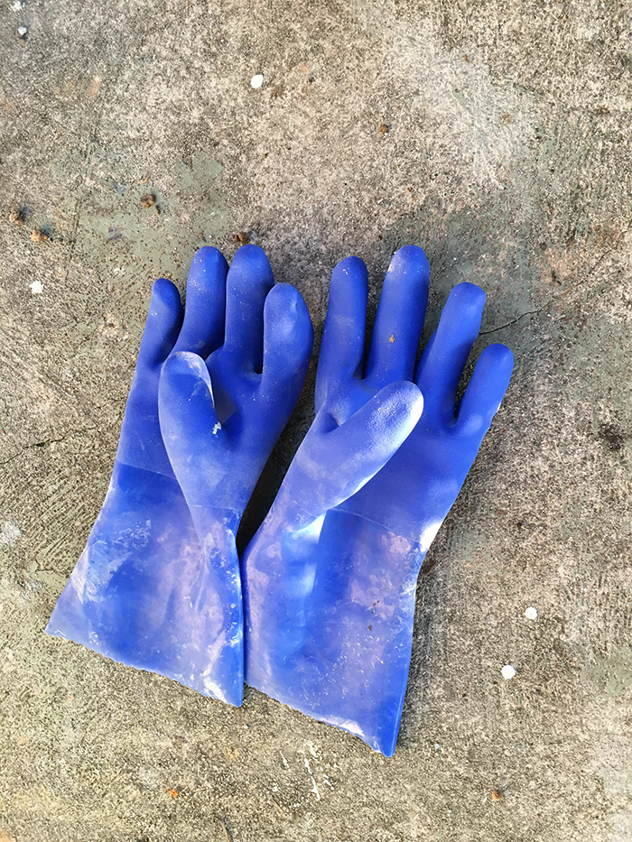 blue-rubber-gloves-work-sm