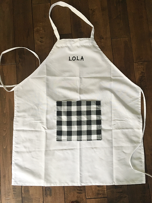 lola-apron-finished-sm