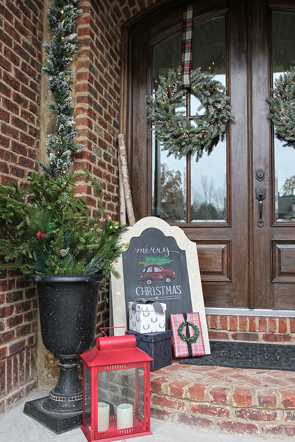 front-porch-christmas-chalkboard-sm