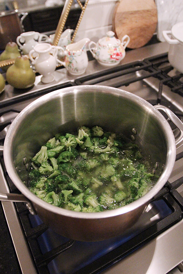brocolli-pot-soup-sm