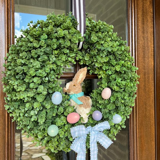 wreath-right-easter-sm